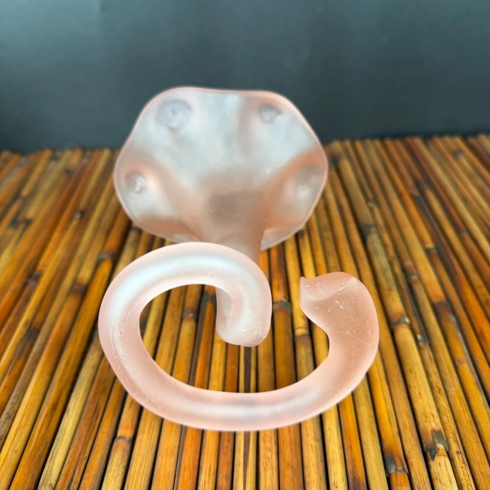 Vintage Vase Pink Art  Satin Glass Ruffle Vase Loop Base Studio 6in Beauty! 2000